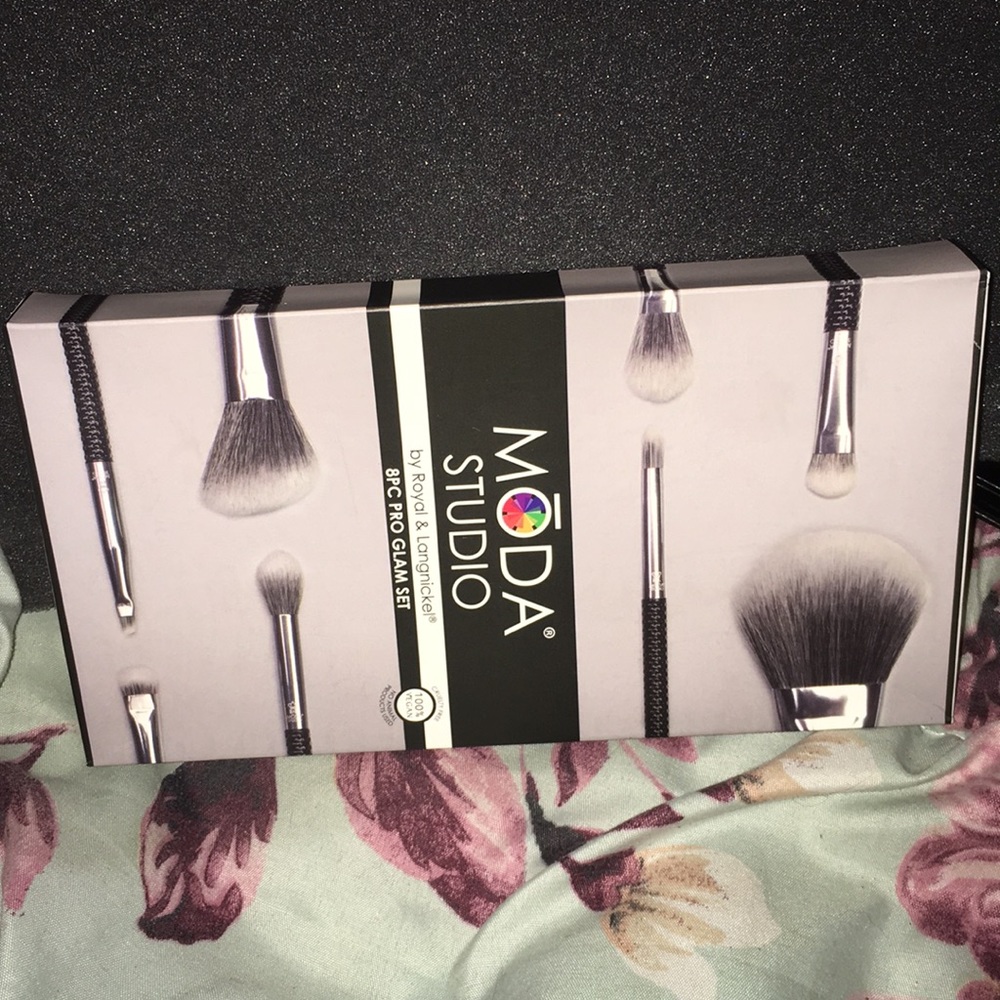 8pc pro glam set